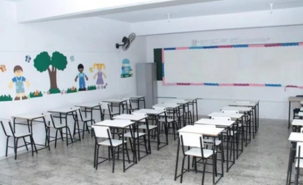 Justiça determinada que professores que estão de greve voltem a dar aulas em Goiânia