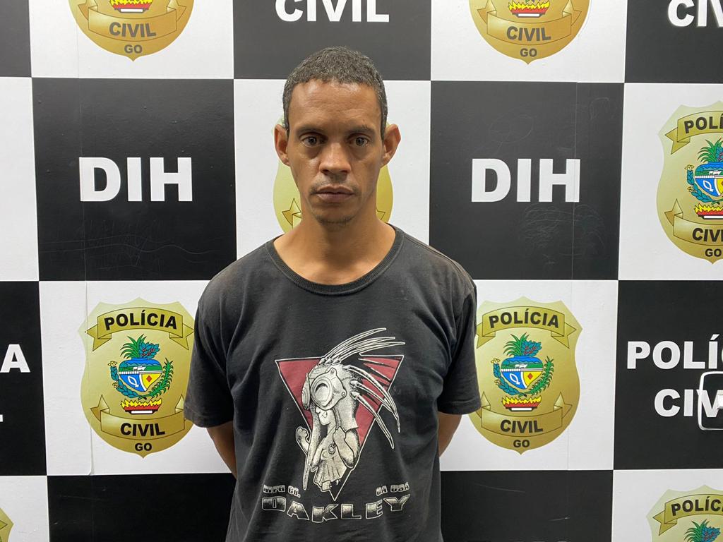 Homem é preso em flagrante suspeito de bárbaro feminicídio ocorrido no Setor Aeroviário, em Goiânia