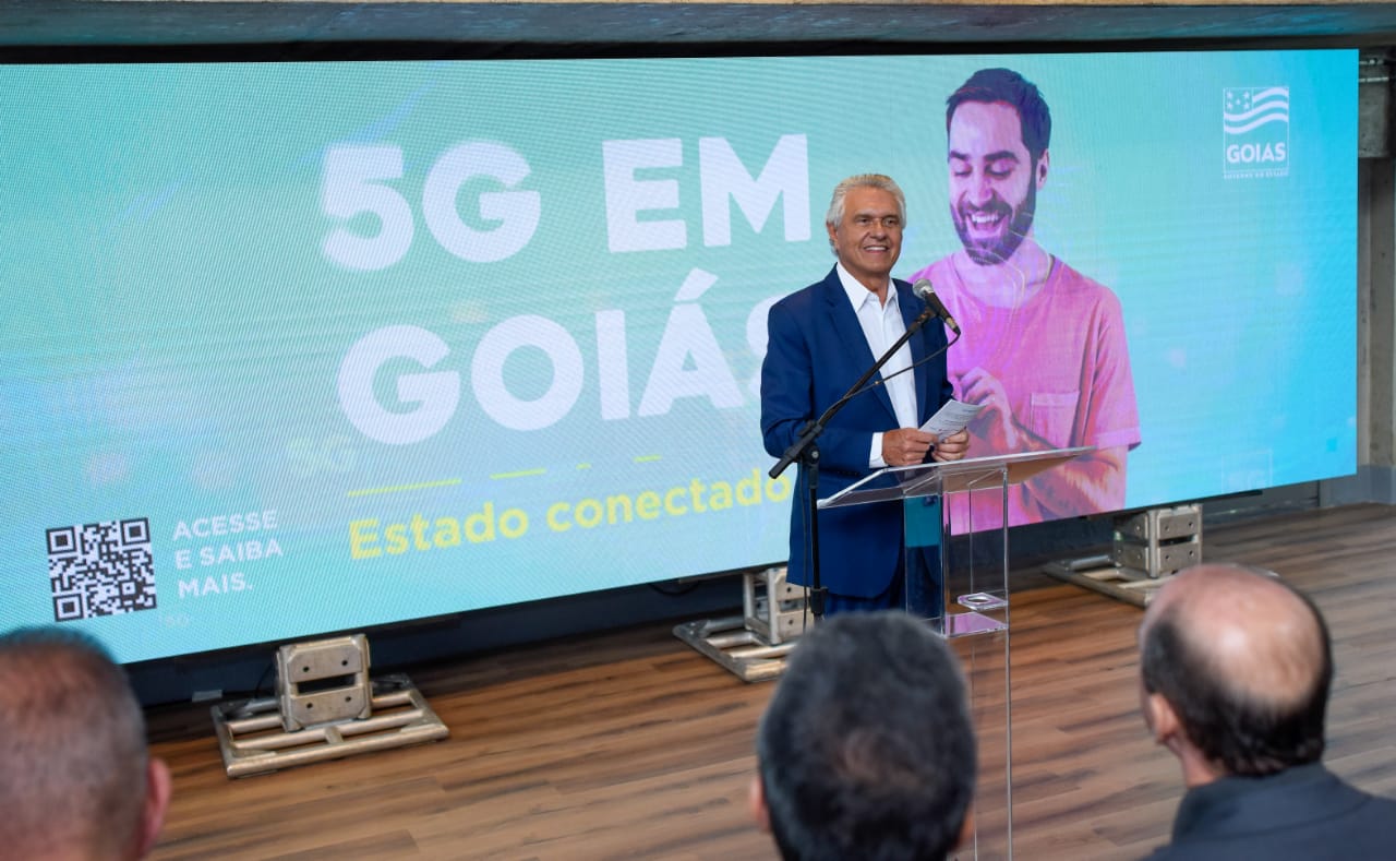 Caiado propõe parceria a municípios para que Goiás lidere implantação do 5G no Brasil