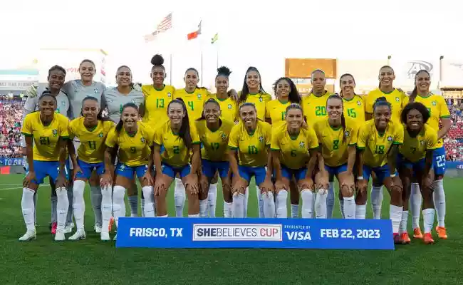 Seleção brasileira estreia na Copa do Mundo Feminina almejando primeira estrela