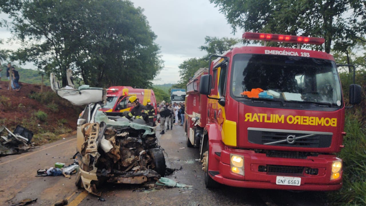 Grave acidente na GO-222 entre Nova Veneza e Inhumas deixa vítima fatal e três feridos