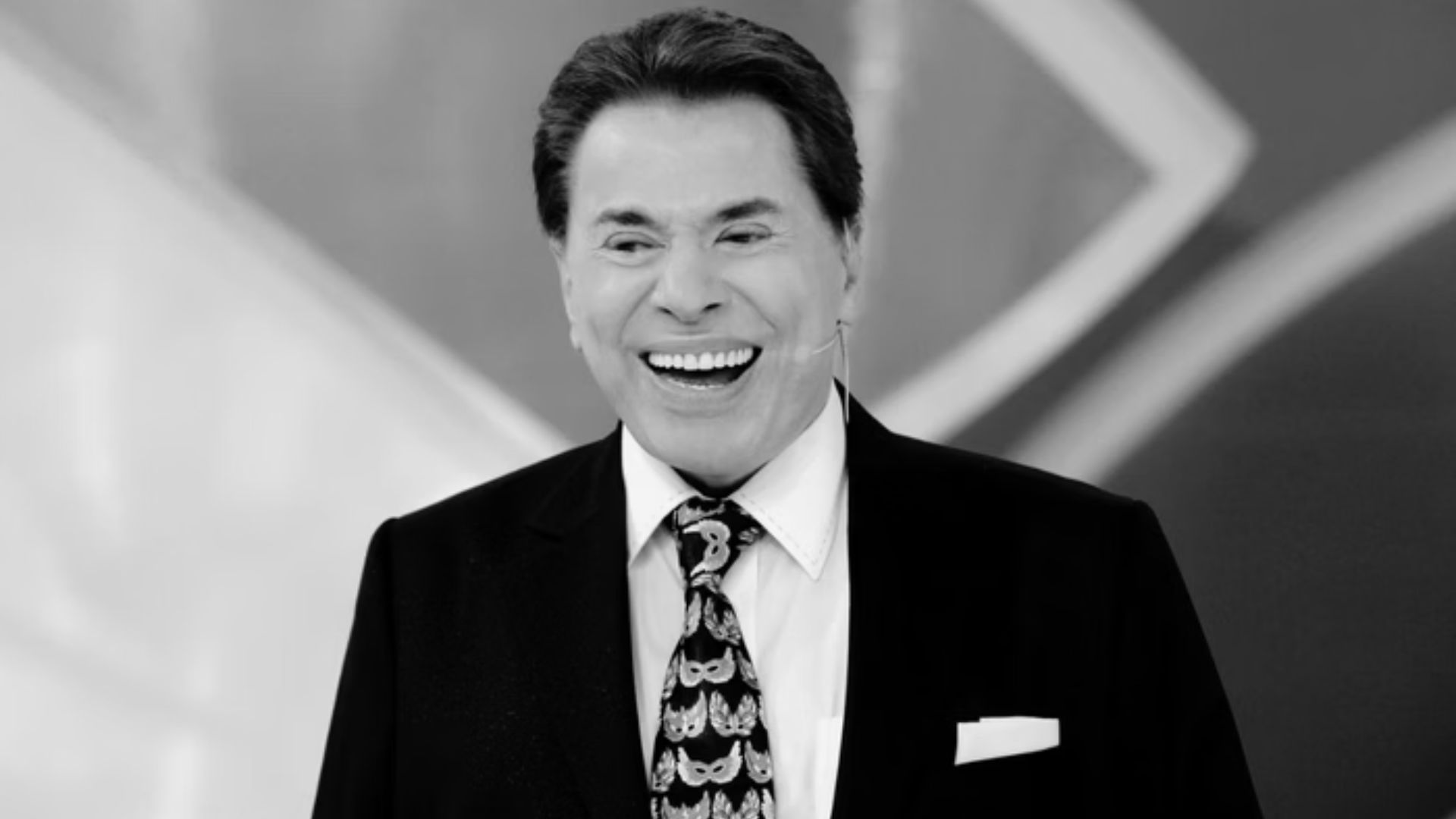 Morre Silvio Santos, dono do SBT, aos 93 anos