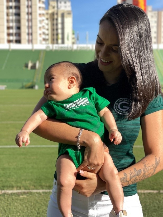 Nasce um torcedor: projeto social fará entrega de “uniforme” para recém-nascidos em Goiânia