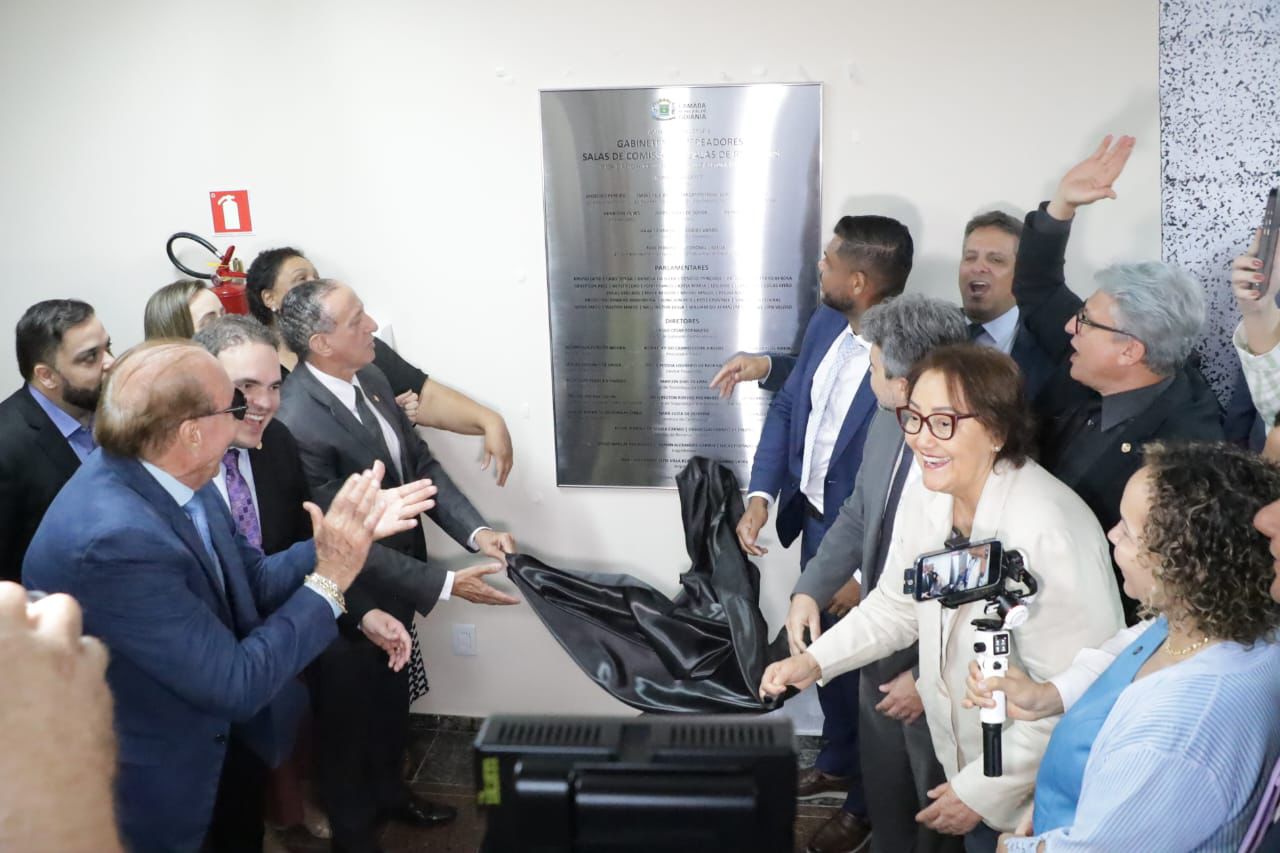 Policarpo e vereadores inauguram ampliação da sede da Câmara de Goiânia