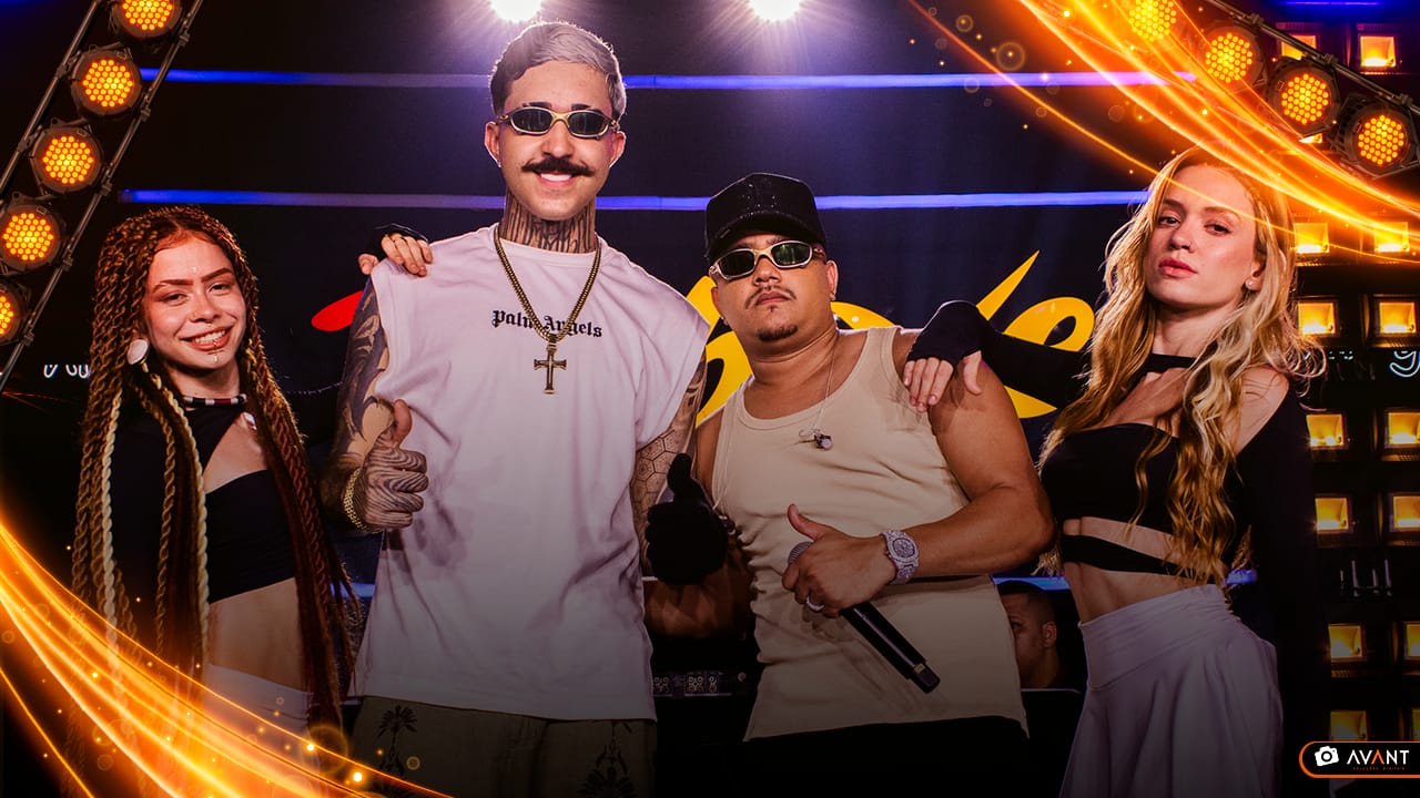 O piseiro ta vindo com novidades, e o carnaval aderiu a moda. Temos novidades logo, aguardem.