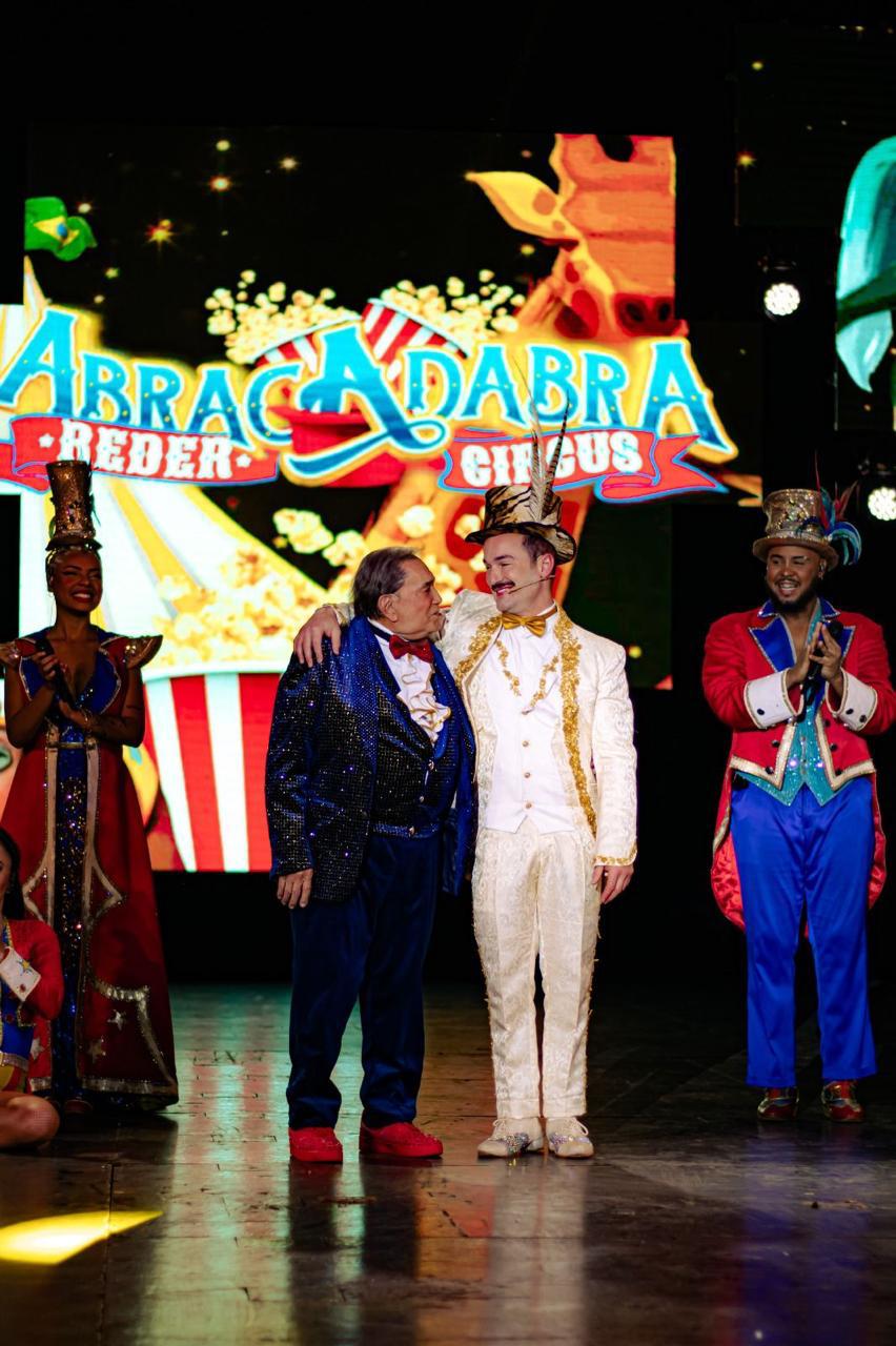 Reder Circus lança campanha “Criança Grátis” em suas últimas semanas da temporada do espetáculo Abracadabra em Goiânia