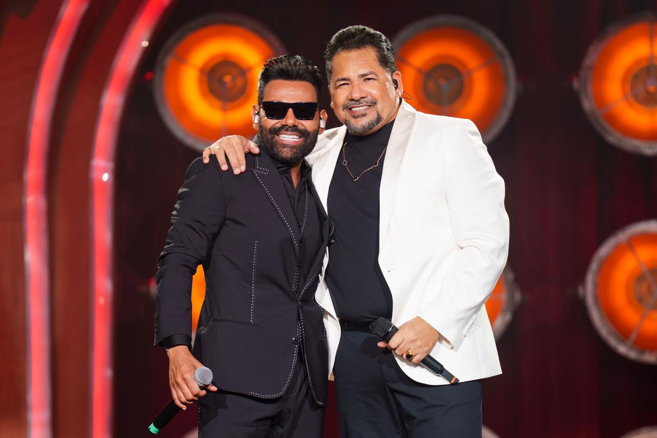 Zezo lança neste sábado (14) o volume 2 do DVD “Sem Fronteiras” com participações de Pablo e Fátima Leão