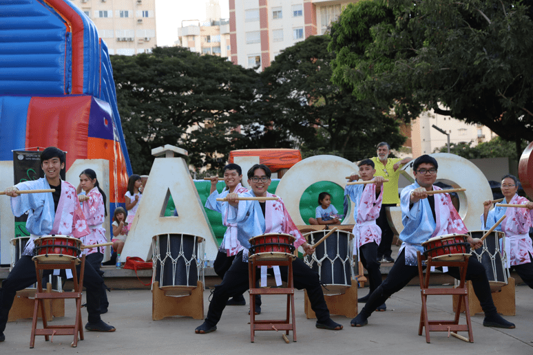 Ação de divulgação do BON ODORI na Praça do Sol, às 17h deste domingo (16/8) Ação de divulgação do BON ODORI na Praça do Sol, às 17h deste domingo (16/8)