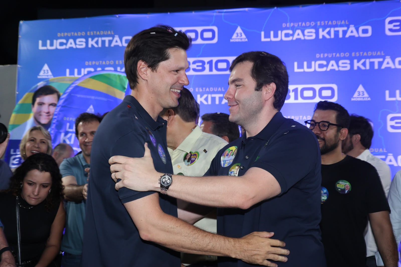 Kitão reúne 2 mil apoiadores em grande evento com Daniel, Gracinha, Agrobom e Mabel Kitão reúne 2 mil apoiadores em grande evento com Daniel, Gracinha, Agrobom e Mabel